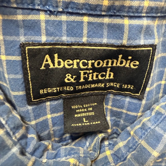 Abercrombie & Fitch Blue Casual Button Down Shirt - Picture 5 of 5